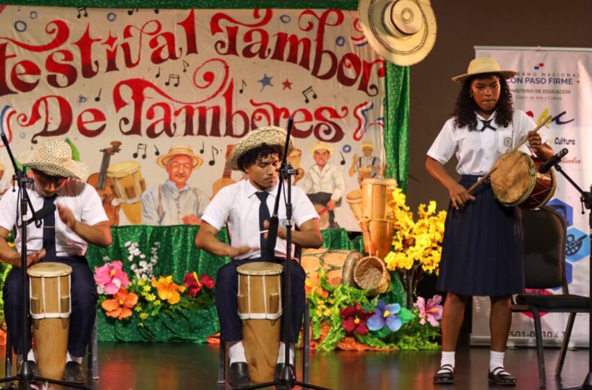  Estudiantes de todo el país enaltecen la cultura panameña en Festival Nacional de Tambor Folklórico