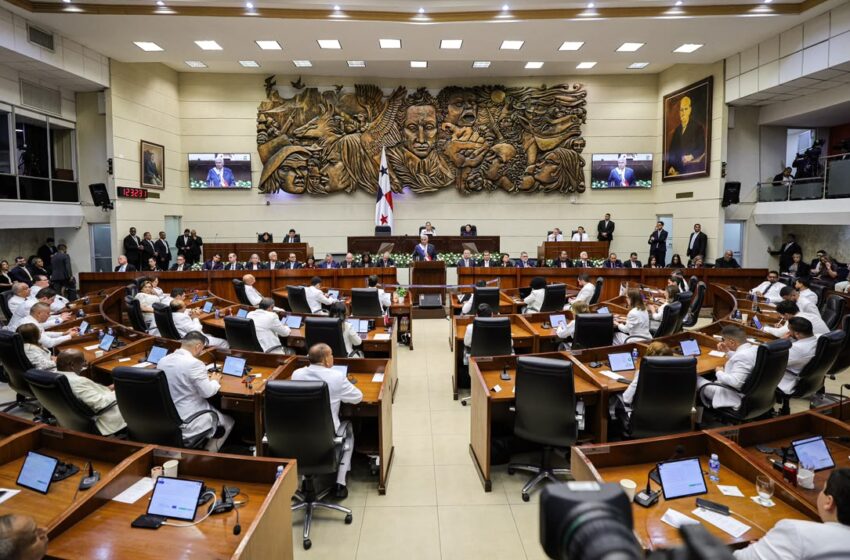  Mulino presenta balance de gestión y anuncia nuevas obras, hospitales y proyectos estratégicos