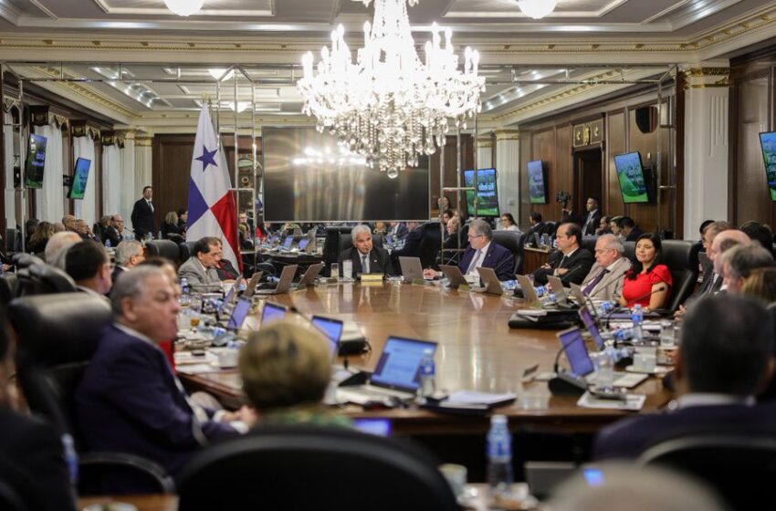  Gabinete autoriza transacción judicial entre ACODECO y empresas hieleras por proceso de presuntas prácticas monopolísticas