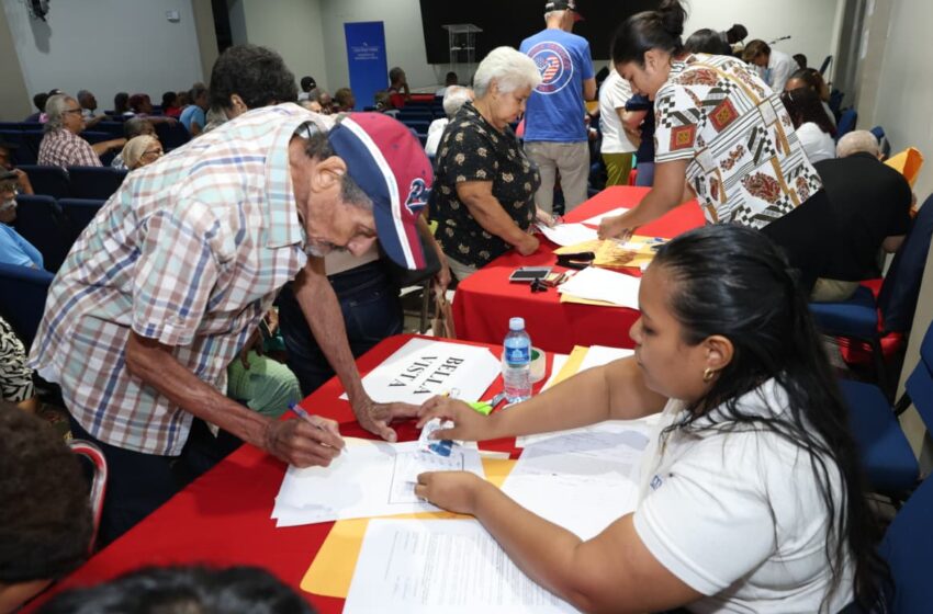  Más de 3,800 nuevos beneficiarios reciben Tarjetas Clave Social para acceder a programas de apoyo