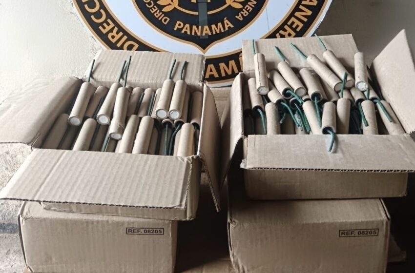  Aduanas retiene 800 unidades de material explosivo transportadas sin documentación en Divisa