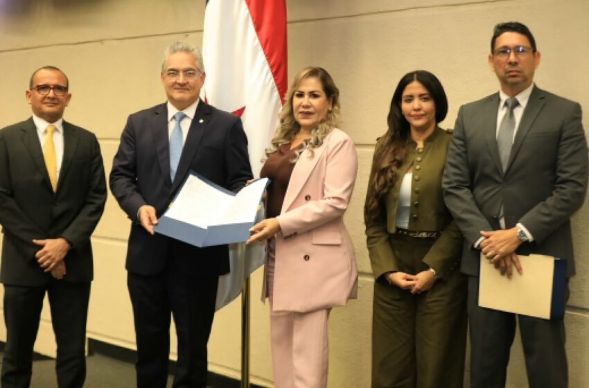  Ejecutivo propone cambios a la ley eléctrica para fortalecer la protección de los consumidores