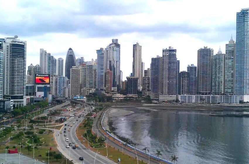  Moody’s califica los programas de Letras y Notas del Tesoro de Panamá