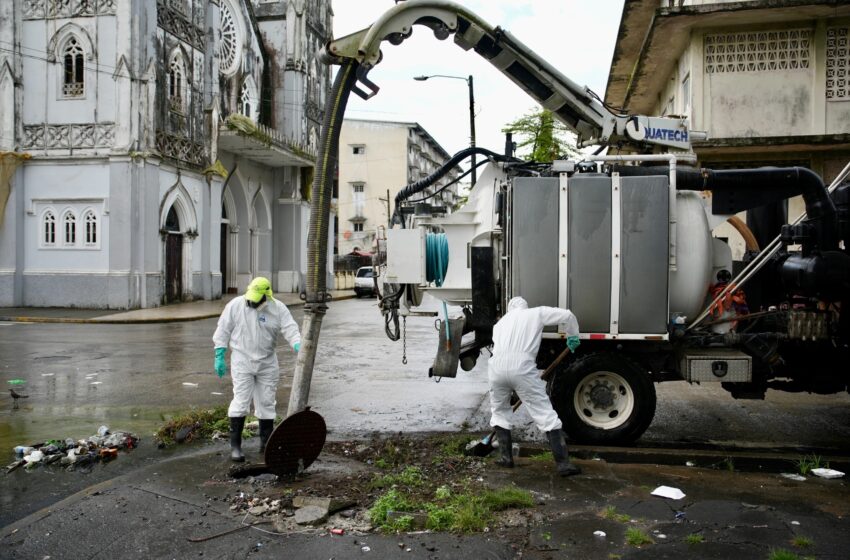  Limpieza de drenajes y estaciones de bombeo busca reducir riesgo de inundaciones en Colón